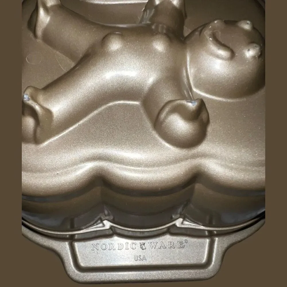 Nordic Ware Gingerbread Loaf Pan 1LB